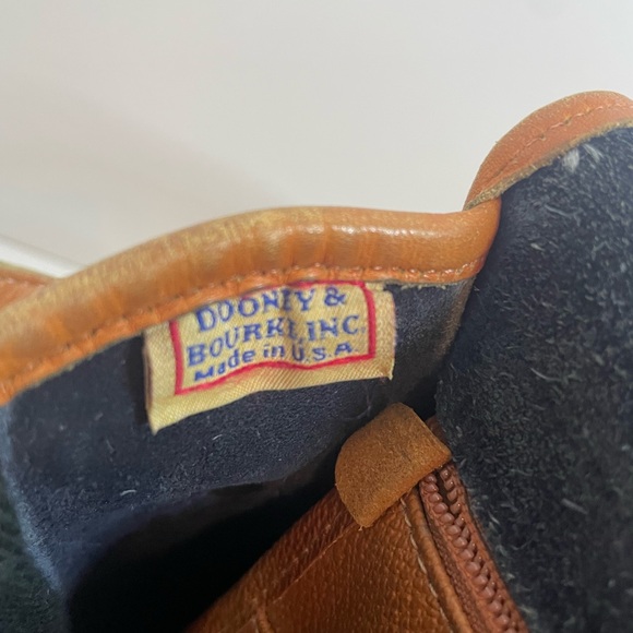 Dooney & Bourke Black and Tan Crossbody Bag - Picture 6 of 7